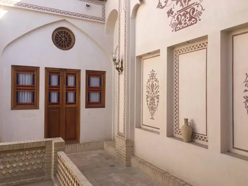 تصویر 2 - اقامتگاه بوم‌گردی (شهرزاد-دوتخته همکف) در کاشان
