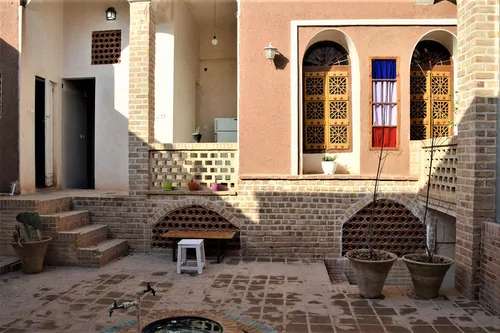 تصویر 5 - اقامتگاه بوم‌گردی سنتی کوشک هنر(3 نفره) در  کاشان
