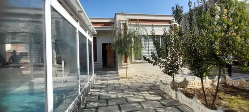 تصویر 2 - ویلا استخردار آبگرم کامرانیه در چهارباغ