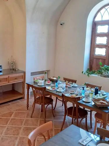 تصویر 4 - هتل سنتی خانه سپنج(اتاق روزنه) در  کاشان