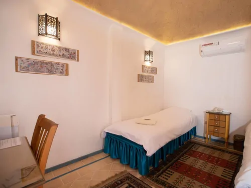 تصویر 2 - هتل سنتی سرای بابا افضل(اتاق207) در  کاشان