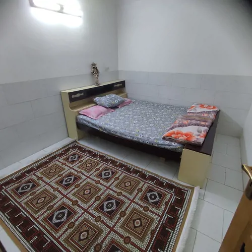 تصویر 8 - خانه مبله صفائیه در  یزد