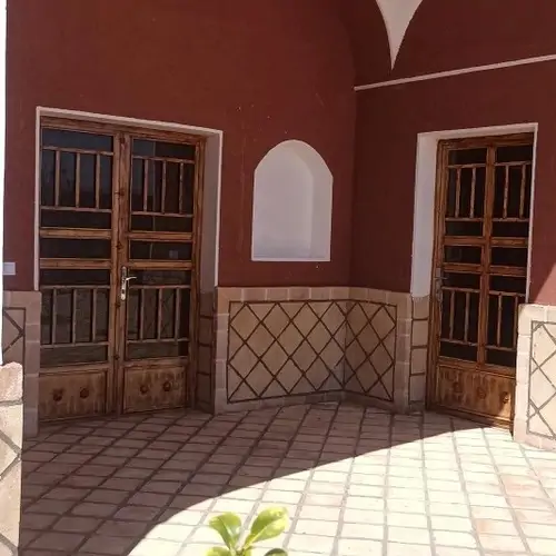 تصویر 2 - اقامتگاه بوم‌گردی خورشید کویر در کاشان