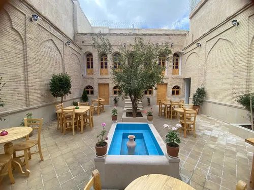 تصویر 7 - هتل سنتی عباسی (اتاق پنج دری) در  شیراز