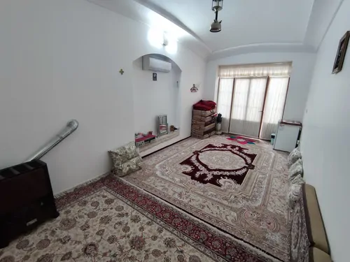 تصویر 4 - اقامتگاه بوم‌گردی خانم تاج نوش آباد (اتاق گندم) در  آران و بیدگل