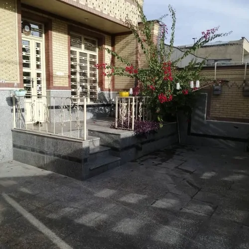 تصویر 1 - خانه مبله سالار در  شیراز