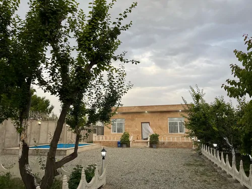 تصویر ۱ - ویلا شقایق در  ملارد 