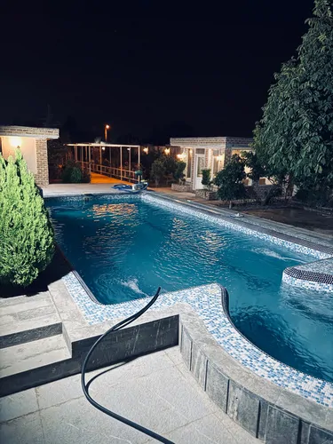 تصویر 2 - ویلا لوکس آب گرم روناس در چهارباغ