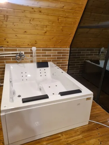 تصویر 16 - کلبه سوئیسی جکوزی اشکان (۳) در رامسر