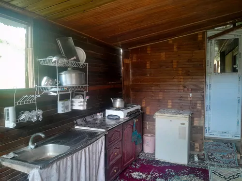 تصویر 4 - کلبه با منظره رودخانه و جنگل در بابل کنار