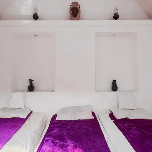 تصویر 2 - اقامتگاه بوم‌گردی خانه صفا(اتاق 104 سه تخته) در  یزد