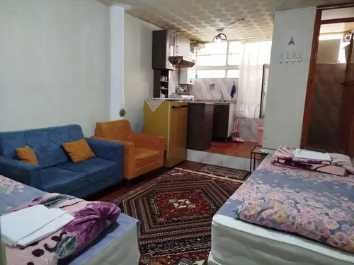 مبله تابان (24 متری)