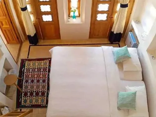 تصویر 3 - هتل سنتی خانه سپنج (اتاق آبی) در  کاشان