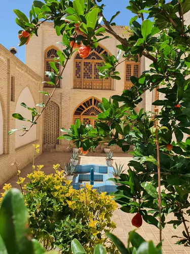 تصویر 5 - هتل سنتی عمارت حاکم در  اراک