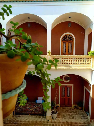 تصویر 13 - هتل سنتی سرای بابا افضل(اتاق301) در  کاشان