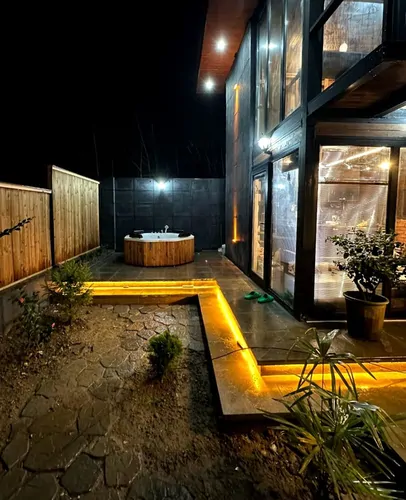 تصویر 12 - کلبه شیشه ای با جکوزی  در  فومن