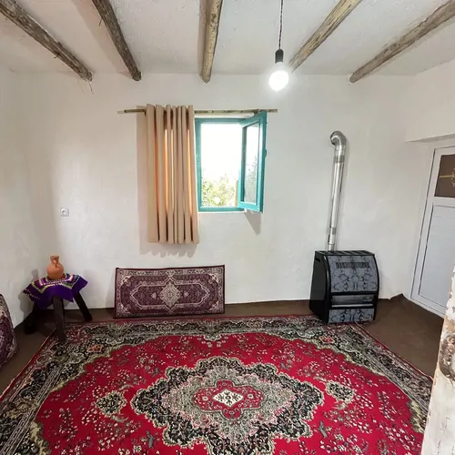 تصویر 2 - خانه روستایی رافا (اتاق سفید پَلَت)  در  سنگر