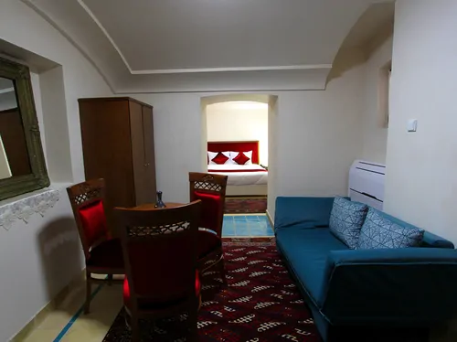 تصویر ۱ - هتل سنتی عمارت ماندگار(117 _ دابل پلاس) در  کاشان