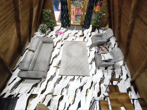 تصویر 8 - کلبه سوئیسی آرسین با جکوزی در  لفور