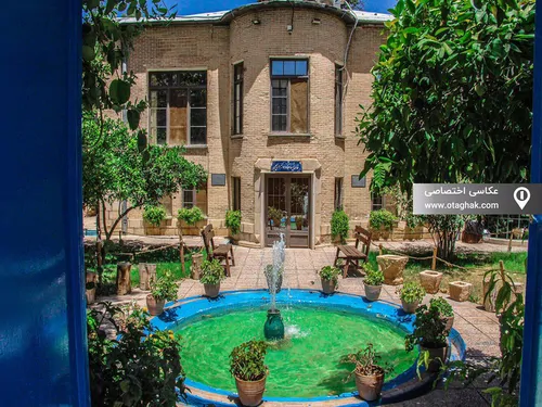 تصویر 5 - اقامتگاه بوم‌گردی خانه باغ ایرانی (اتاق صدرالدین محلاتی) در  شیراز