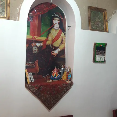 تصویر 4 - اقامتگاه بوم‌گردی فخرالزمان در باغ بهادران
