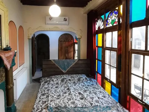 تصویر 2 - اقامتگاه بوم‌گردی سنتی ملک احمدی (شاه نشین) در شیراز