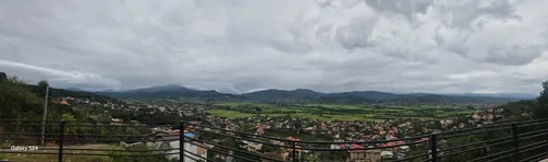 تصویر 2 - ویلا ویو جنگل و کوه و شالیزار با جکوزی و فوتبال دستی در شیرگاه