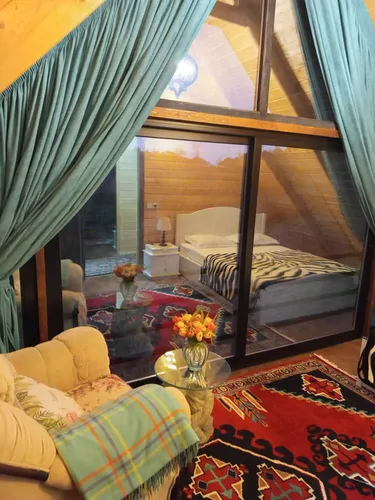 تصویر 10 - کلبه سوییسی سبز با جکوزی در  رامسر