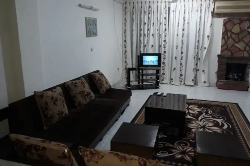 تصویر 4 - آپارتمان چسبیده به دریا در نور