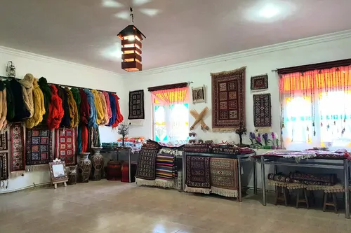 تصویر 8 - اقامتگاه بوم‌گردی روژان (سوئیت کردستان) در  دماوند
