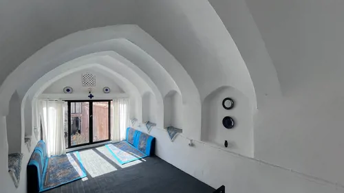 تصویر 7 - اقامتگاه بومگردی محیط (فضای میان) در کاشان