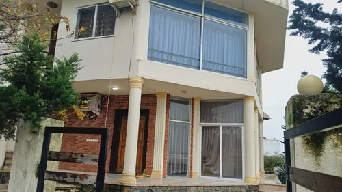 تصویر 3 - ویلا کاخ آبی در نور