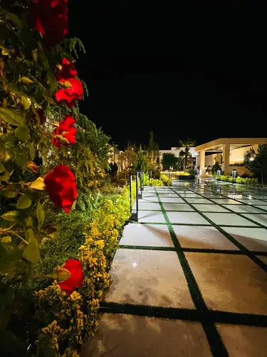 تصویر 18 - ویلا باغ استخردار آبگرم مافیا در  چهارباغ