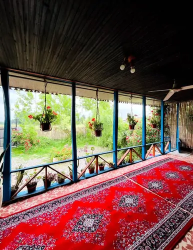 تصویر ۱ - کلبه سنتی ویدار در  سنگر