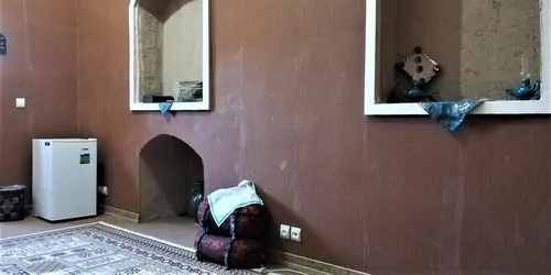 تصویر 2 - اقامتگاه بوم‌گردی ستاره کویر حلوان  (دو نفر) در طبس