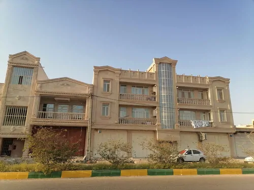 تصویر 2 - خانه سربازان گمنام (همکف) در بندردیلم