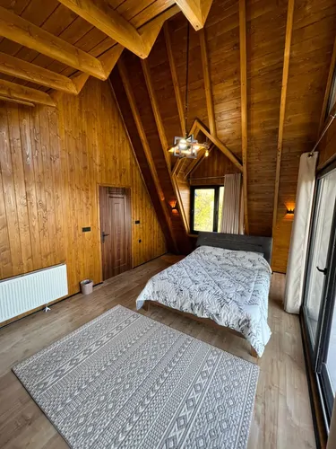 تصویر 7 - کلبه سوئیسی مها با جکوزی در  رامسر