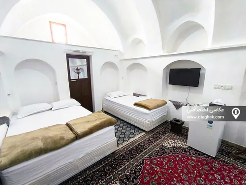 تصویر 10 - اقامتگاه بوم‌گردی خانه باغ تاریخی کیمیا (اتاق 2) در  کاشان