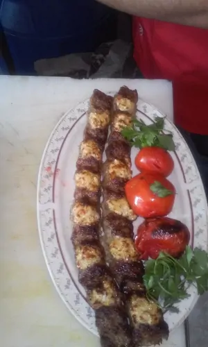 تصویر 5 - کلبه رستوران و اقامتگاه کلبه سنتی ایده آل در  نیشابور