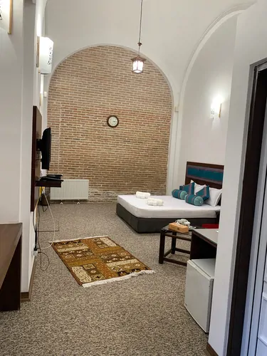 تصویر 2 - هتل سنتی قهرمانی (واحد 102) با صبحانه رایگان در قزوین