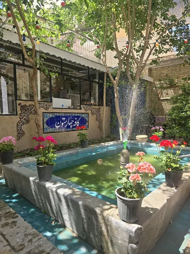 تصویر 9 - اقامتگاه بومگردی چهارستون (میناکاری 3) در اصفهان