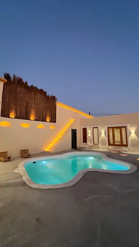 استخردار آبسرد نيلِس