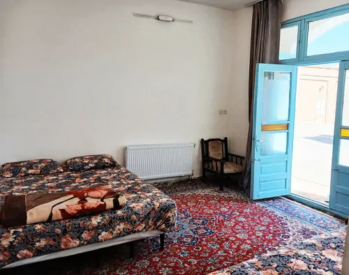 تصویر 2 - اقامتگاه بومگردی مادری (اتاق ارغوان) در نجف آباد