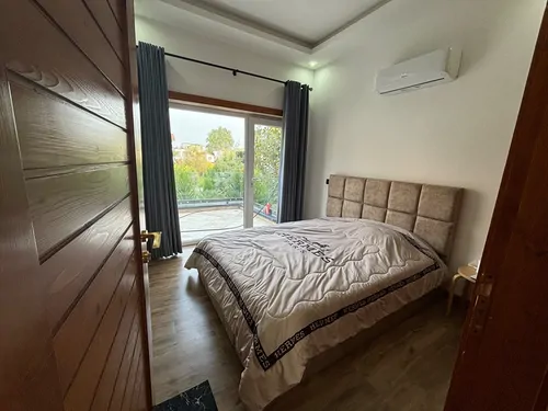 تصویر 19 - ویلا استخردار آبگرم لاکچری عمارت شیشه ای با جکوزی در رویان