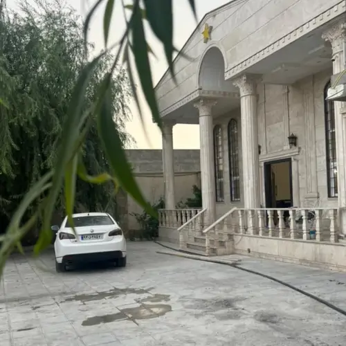 تصویر 2 - ویلا مرمرنگین چهارباغ در کردان