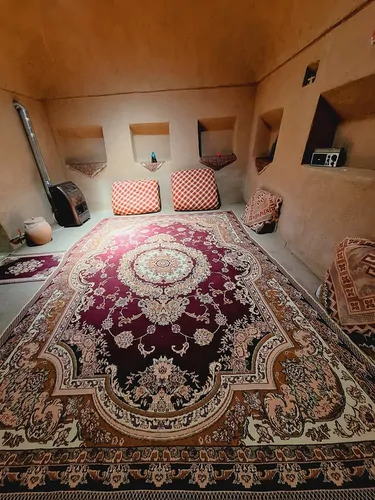تصویر 2 - اقامتگاه بومگردی وانیا(اتاق زمین) در میبد