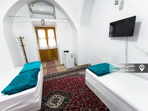 تصویر 9 - اقامتگاه بوم‌گردی خانه باغ تاریخی کیمیا (اتاق 1) در  کاشان