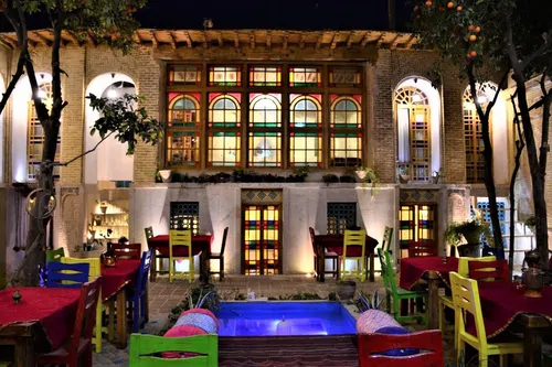 تصویر 7 - اقامتگاه بوم‌گردی عمارت هفت رنگ (گود عربون) در  شیراز