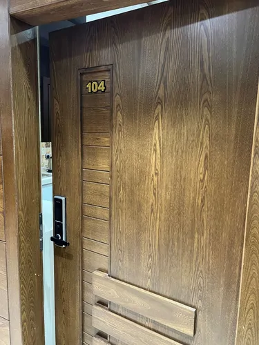 تصویر 8 - آپارتمان مبله لاولی روم دوتخته (104) با صبحانه رایگان در  اصفهان