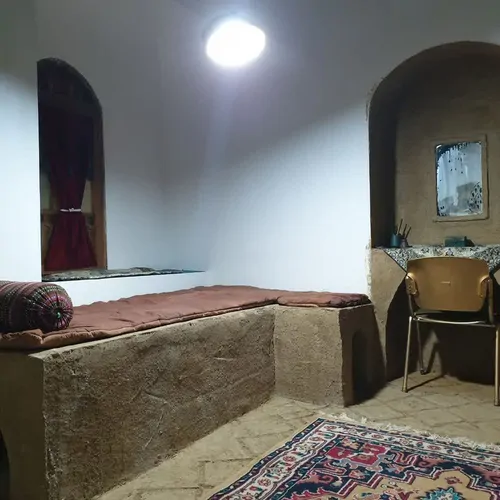 تصویر 2 - اقامتگاه بوم‌گردی کریم خان (اتاق۳) در  همدان